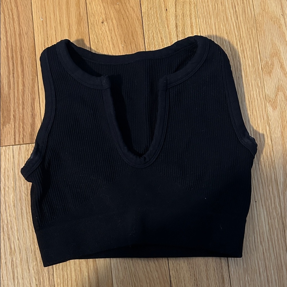 Black Sleeveless Women's Top
